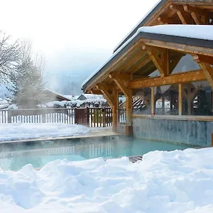 Le Hotel